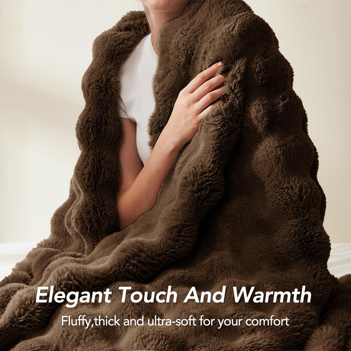 L'AGRATY winter throw blanket ideal for home, travel, or camping.