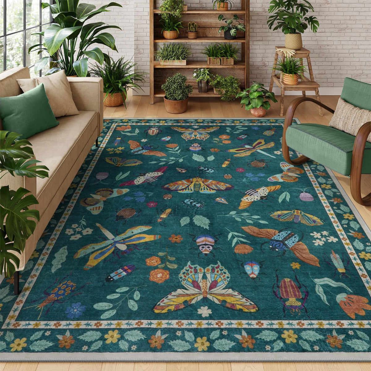 Lahome Insect Print 5x7 Rug detail shows durable, soft fibers for daily living.