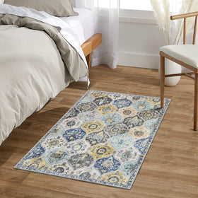 Lahome Elise machine-washable rug simplifies quick cleanups after spills.