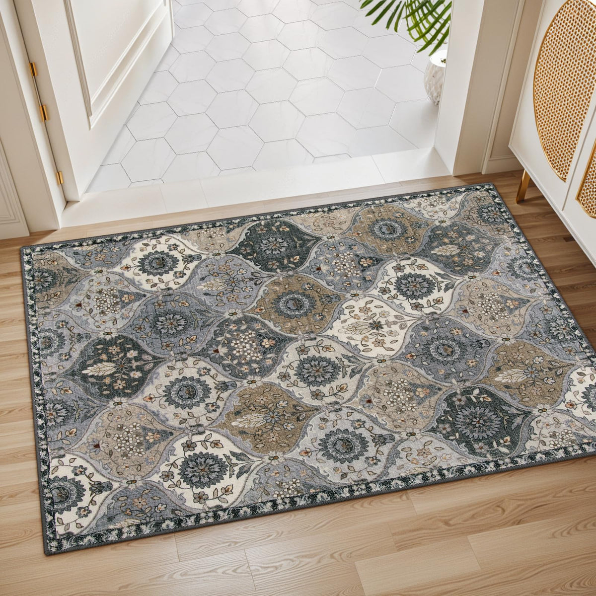 Lahome machine-washable faux wool texture for quick cleanup after spills.