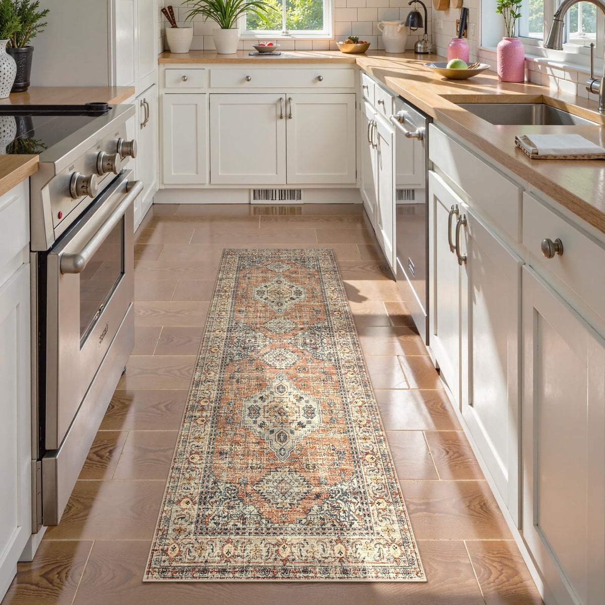 Lahome non-slip backing keeps rug in place on smooth floors