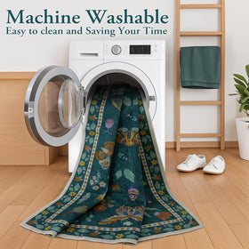 Lahome soft artificial wool close-up highlights cozy feel under bare feet.