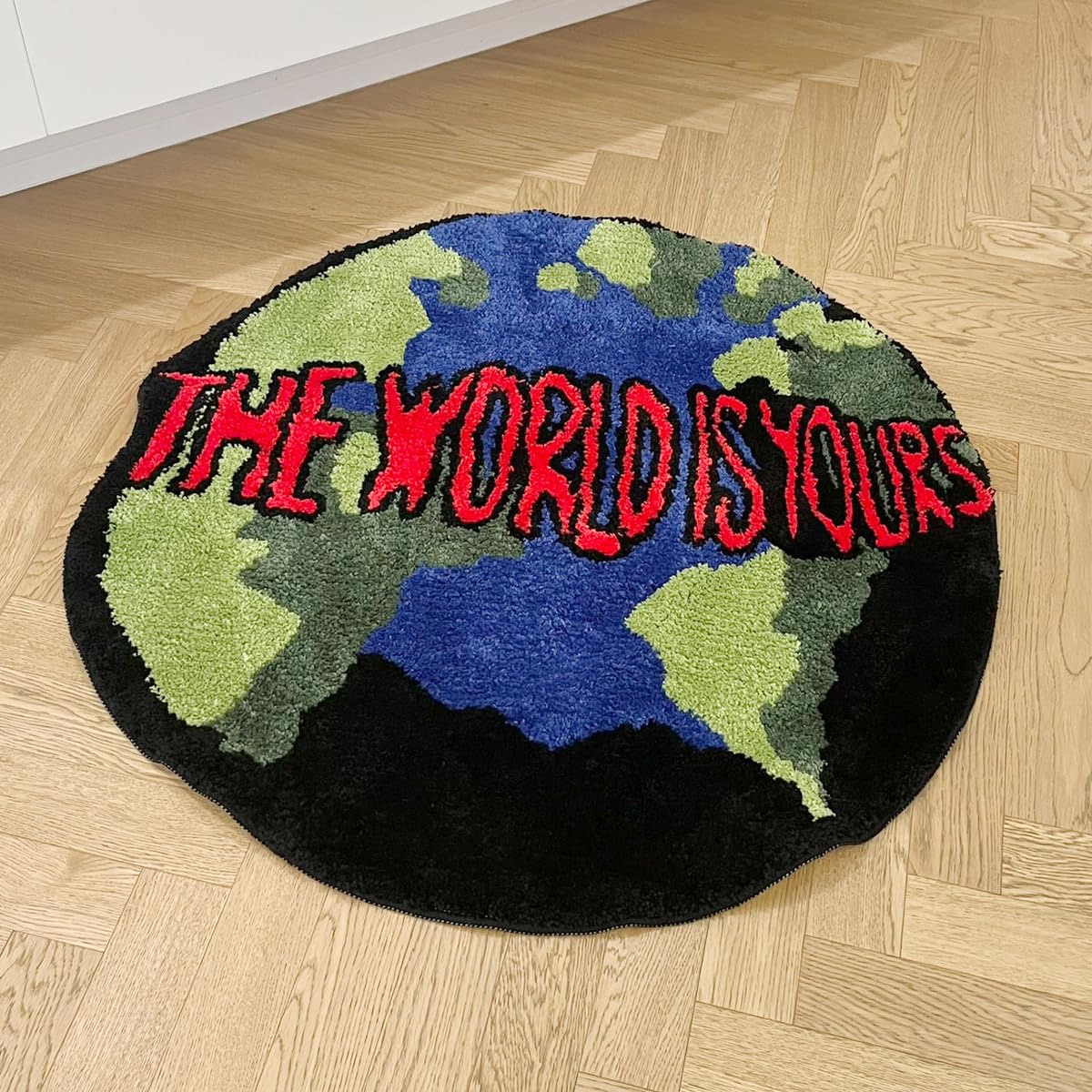 LAKEA Earth Round Mat styled for doorway decoration and everyday comfort.