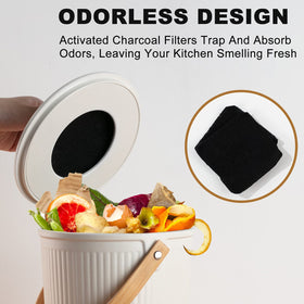 Vented lid with charcoal filter reduces odors in the LALASTAR bin.