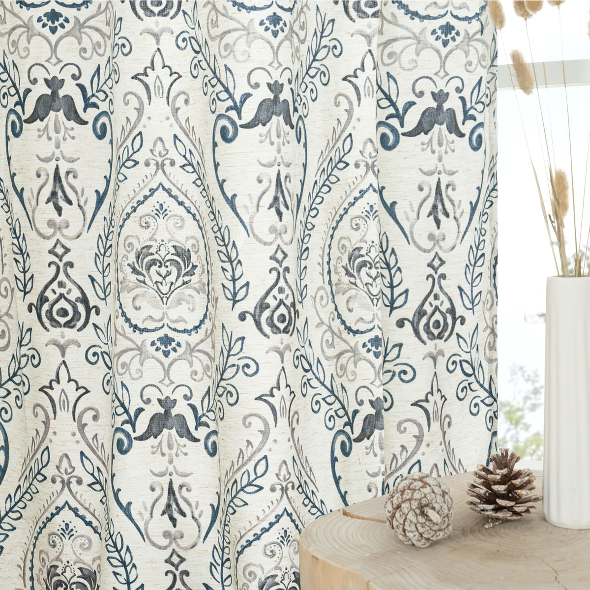 LAMIT greyish-blue fabric texture highlights the natural linen look.