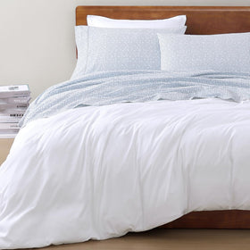 Lane Linen fade-resistant sheets retain color and softness after washes.
