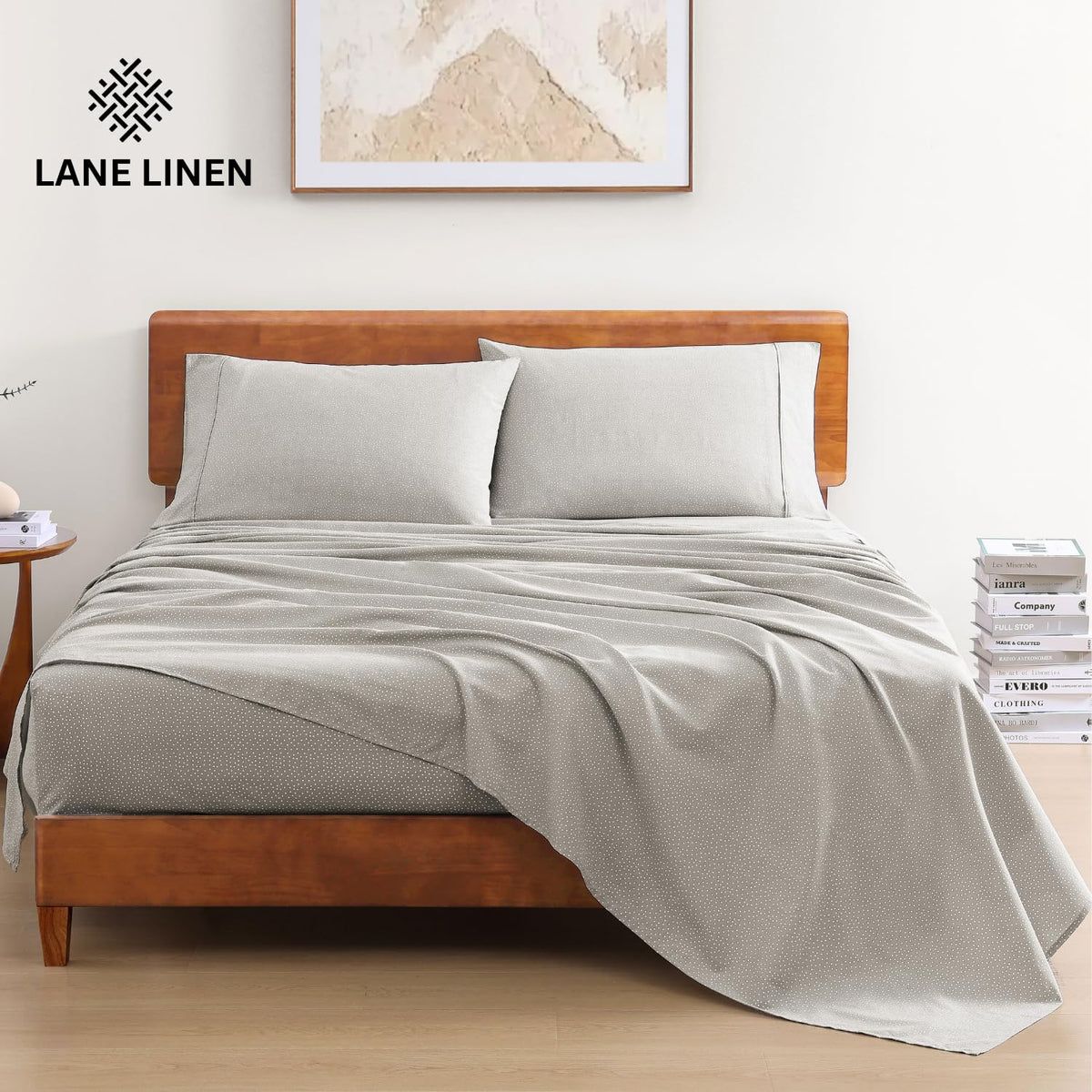 Lane Linen queen fitted sheet Snowdrop highlights deep pockets for secure mattress fit.