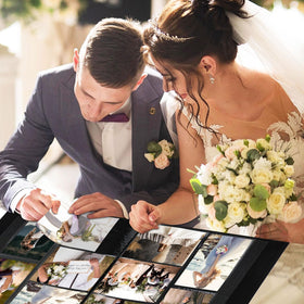 A thoughtful Lanpn gift for newlyweds to treasure wedding moments.