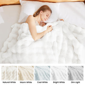Latepis Care-friendly blanket is machine washable to preserve softness over time.