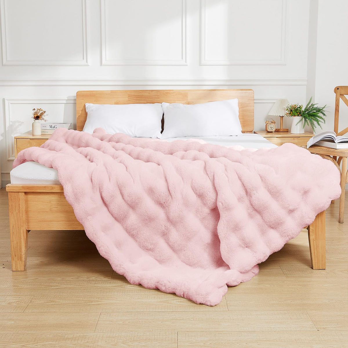 Latepis pink faux fur throw soft couch scene emphasizes warmth and comfort.