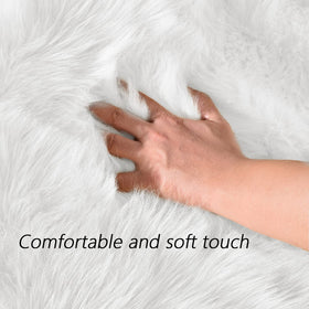 Latepis White Round Rug easy-clean back and washable feature for busy homes.