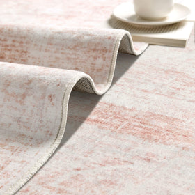 Latte&Fog daily cleaning rug, compatible with vacuuming for quick refresh.