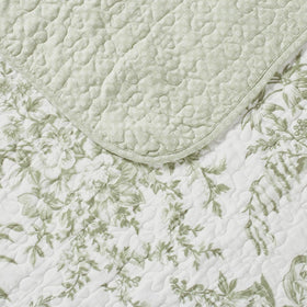Visible stitching and durable finish on the Laura Ashley quilt