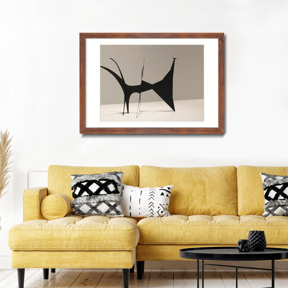 LaVie Home backboard ensures stable, flat presentation for everyday viewing