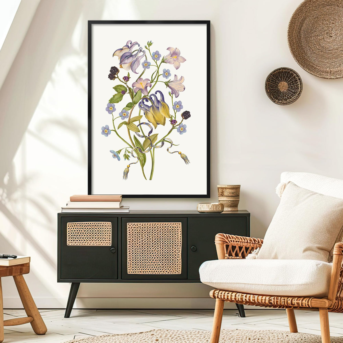 Lavie Home frame protects your photos from dust and moisture.