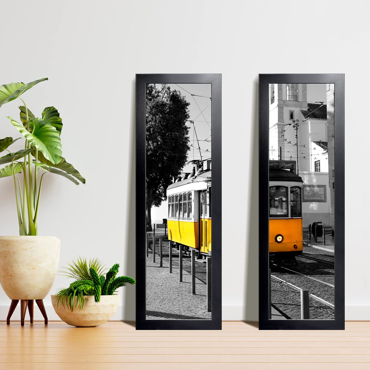 LaVie Home plexiglass cover preserves clarity and poster definition