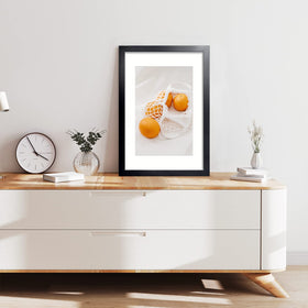 LaVie Home wall hooks included for easy hanging in any room.