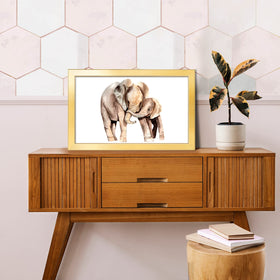 LaVie Home easy-open packaging speeds poster replacements.