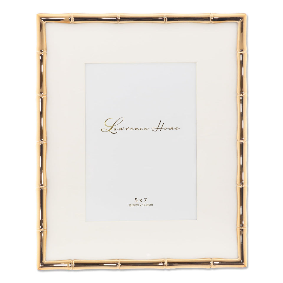 Lawrence Frames Bamboo Design 8x10 frame highlights the intricate bamboo motif for an elegant presentation.