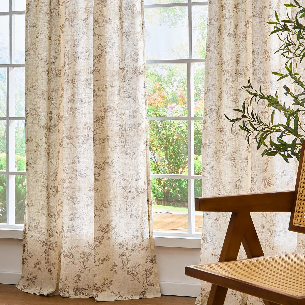 Lazzzy 96-inch length curtains suit living rooms and bedrooms well.