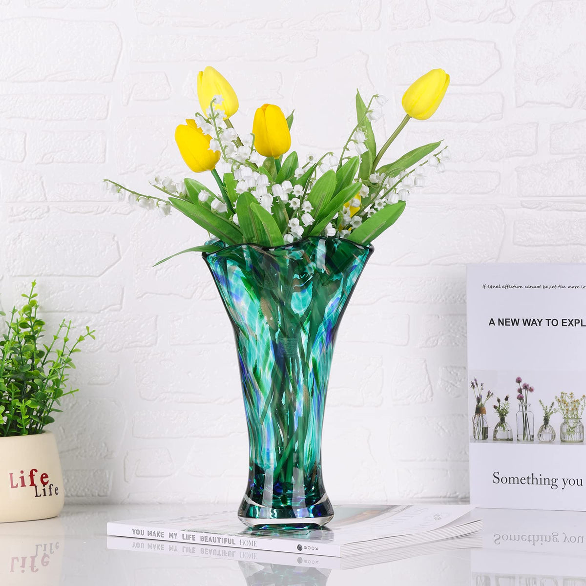 LCCCK teal glass vase easy to care for and wipe clean.