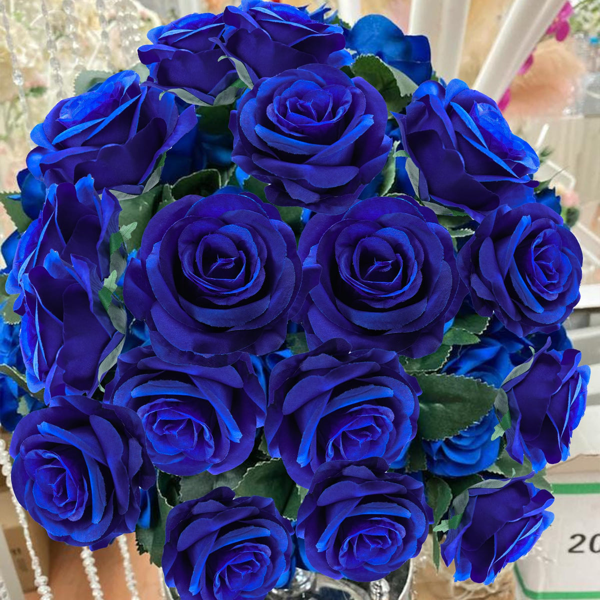 Lcuasc silk rose wedding centerpieces showcase realistic petals and timeless color.