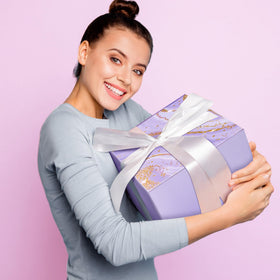 LE CADEAU gift card for flexible gifting options
