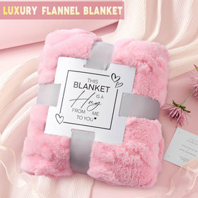 LE CADEAU warm flannel blanket offering soft comfort at home