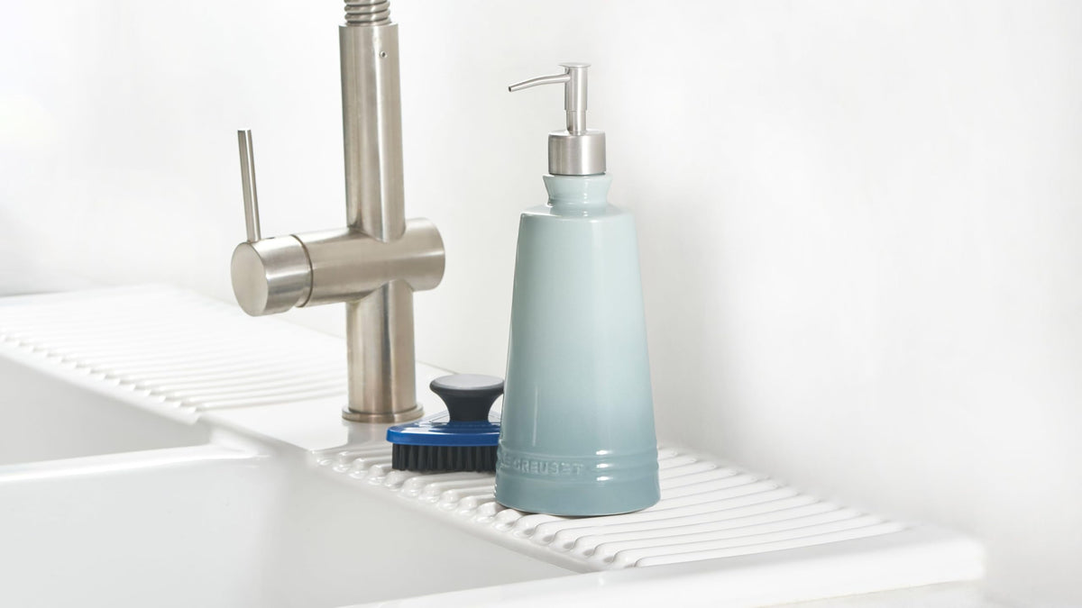 Le Creuset white soap dispenser 20 oz, easy to refill and use daily