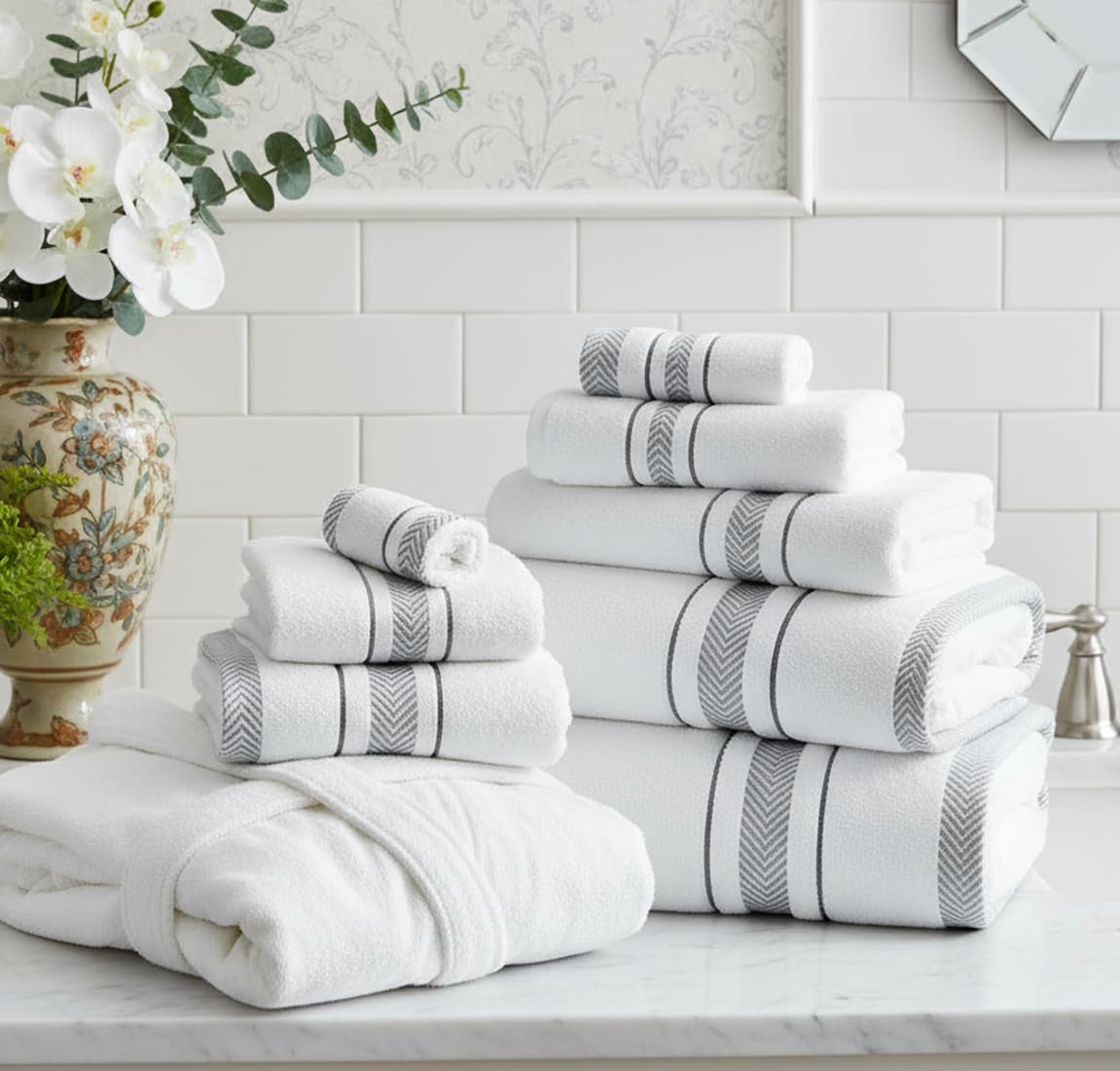 Le fil blanc hand towels 30x17 ready for daily bathroom use