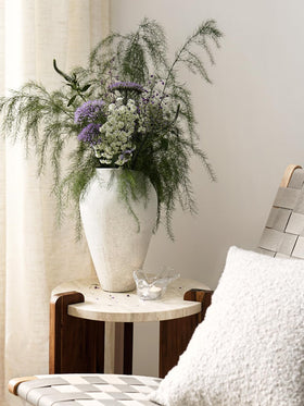 LE TAUCI GARDEN 11.8-inch tall floor vase styled for centerpieces
