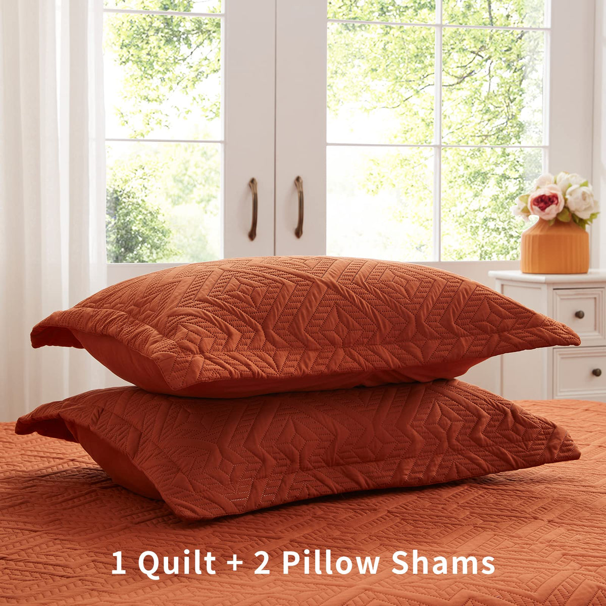 Burnt orange LEAONME quilt set elevates bedroom ambiance and decor