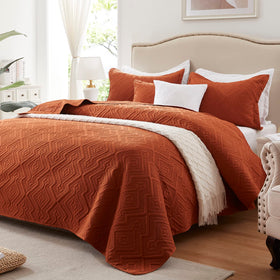 LEAONME king quilt with ultrasonic quilting for durable luxury in burnt orange