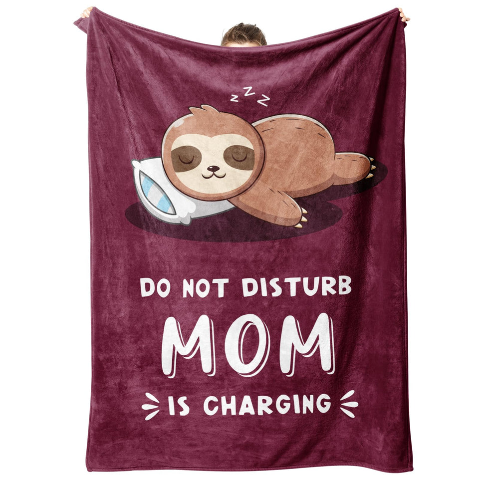 Leebbsin mom blanket with funny phrases for cozy warmth