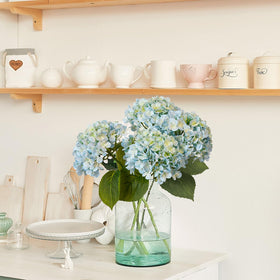Leftover real-touch hydrangea centerpieces suit weddings and seasonal decor