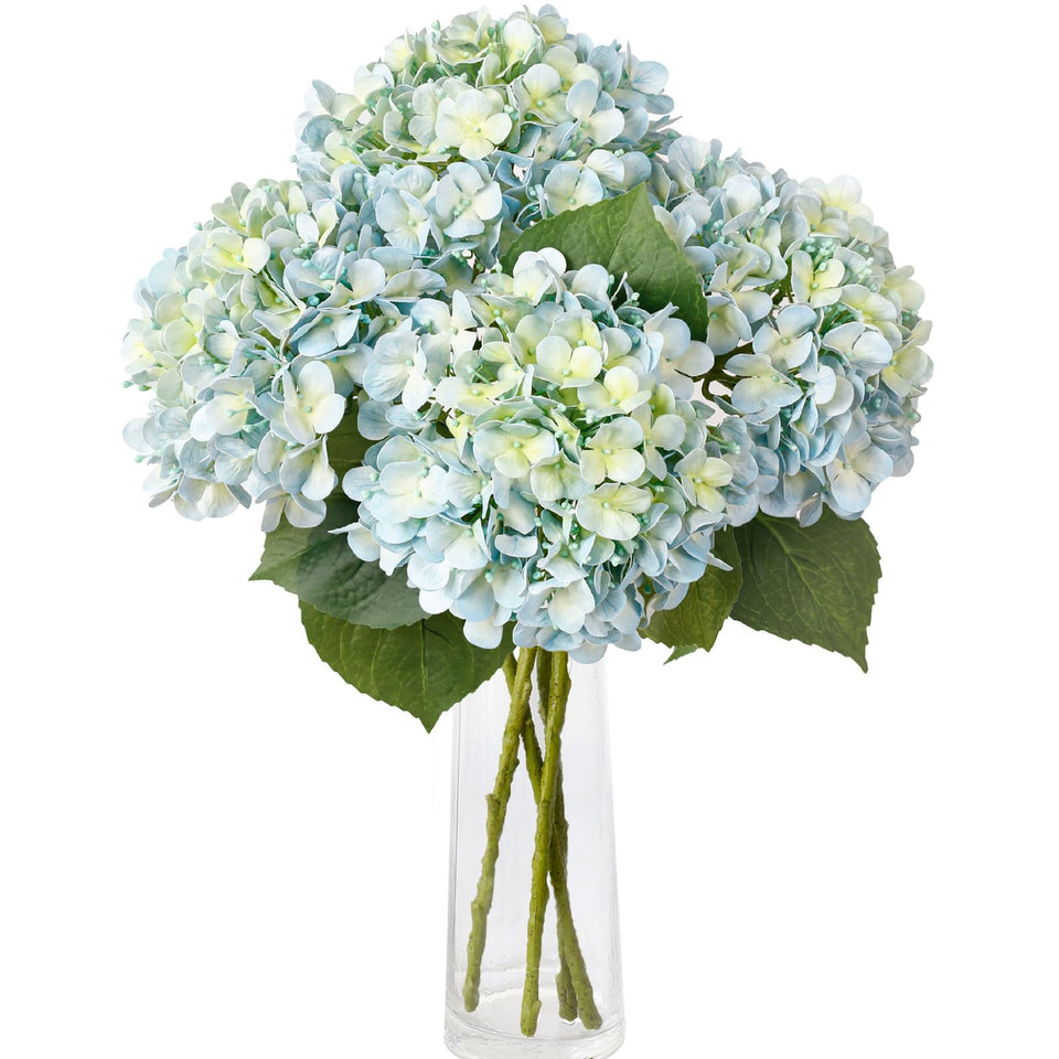 Leftover light blue hydrangea flowers 21-inch centerpiece for elegance