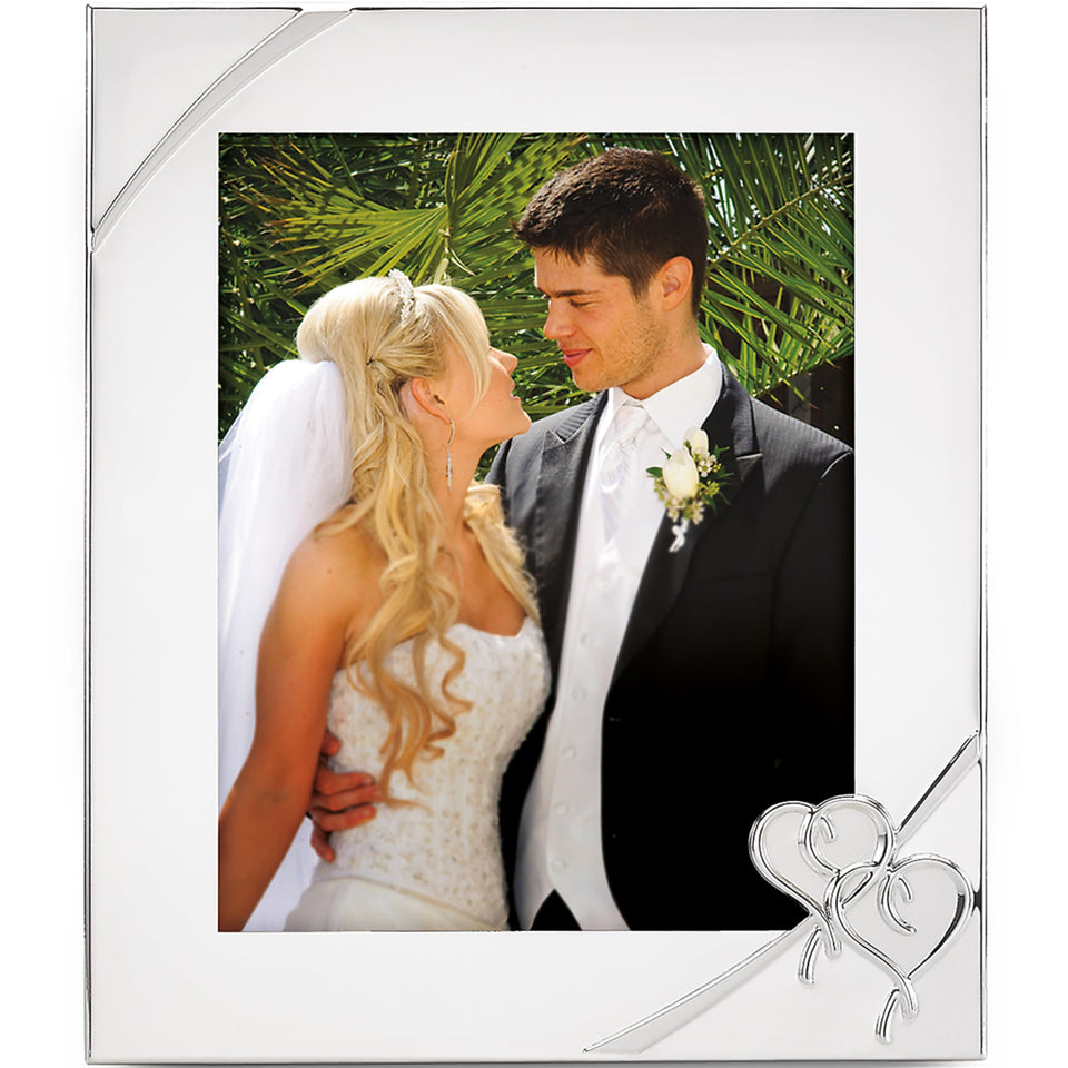Lenox True Love frame front view highlighting its silver-plated shine for photos