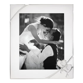 Lenox True Love corner detail with interlaced hearts for a romantic keepsake