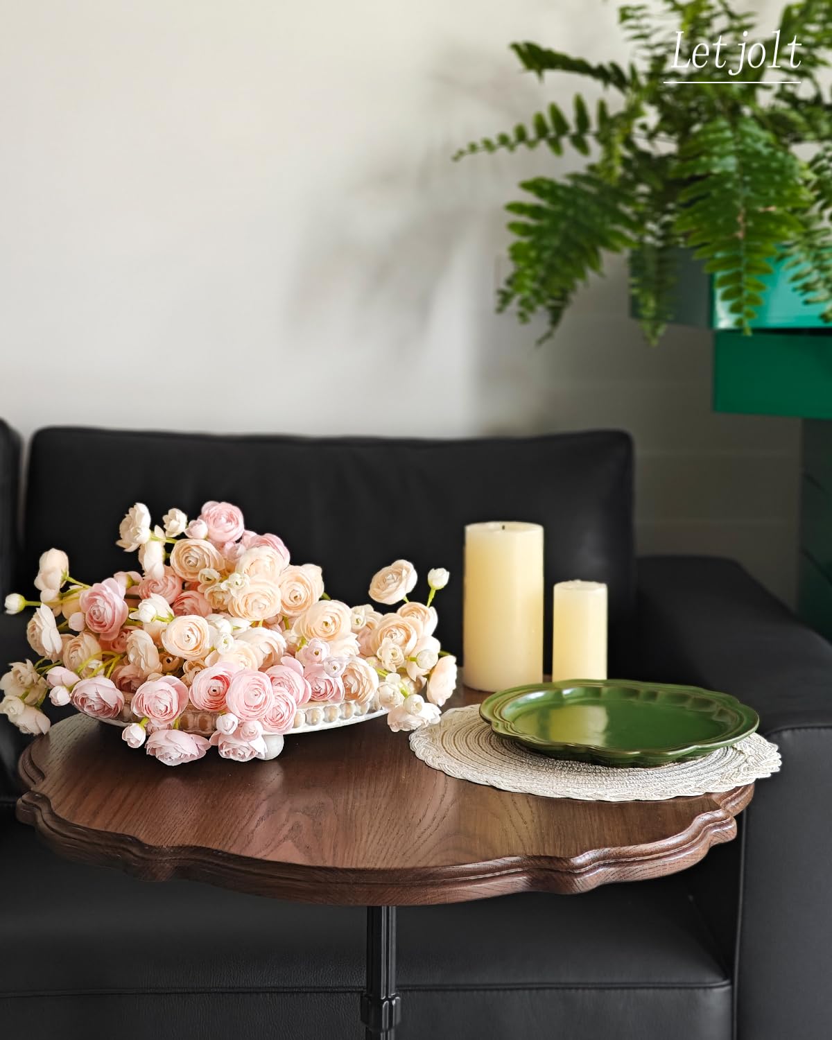 Letjolt Ranunculus 18-piece set supports versatile DIY bouquet designs.
