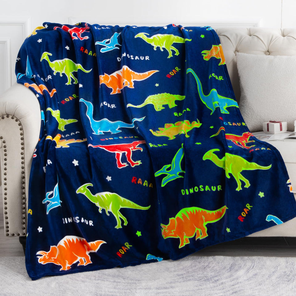 Levens glow-in-the-dark dinosaur blanket glows softly at night for bedtime