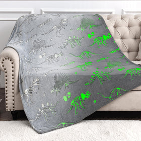 Levens Dinosaur World blanket glows in the dark for nighttime magic and comfort