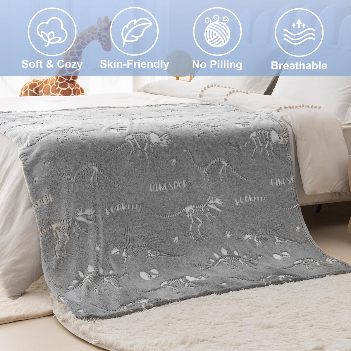 Levens Dinosaur World blanket is machine washable for easy care
