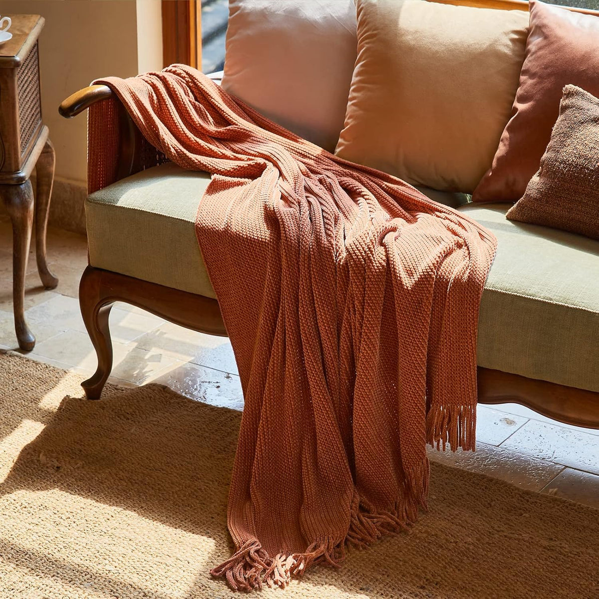Lifein gift-ready blanket suitable for housewarming or holiday gifting