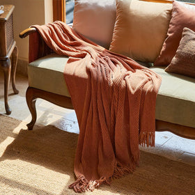 Lifein gift-ready blanket suitable for housewarming or holiday gifting
