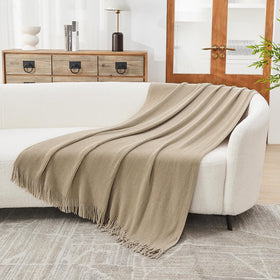 Lifein lightweight throw remains breathable for year-round comfort