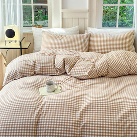 LifeTB buffalo plaid comforter with washed cotton cover feels breathable.