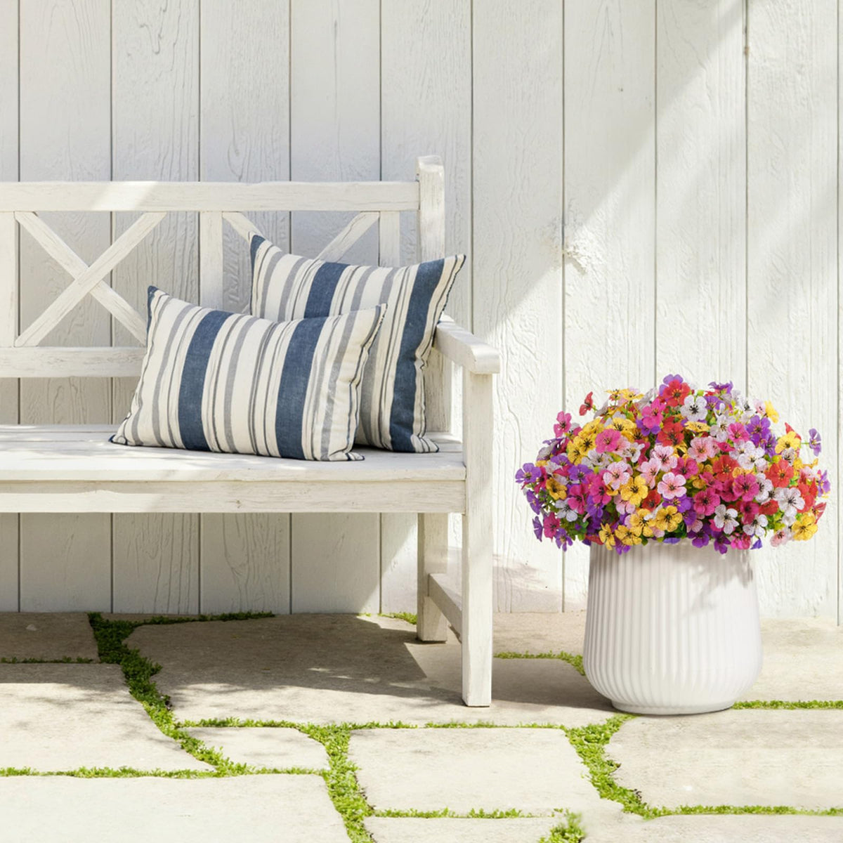 Lifewit artificial daisy outdoor garden-setup-1 showcases a lush porch arrangement.