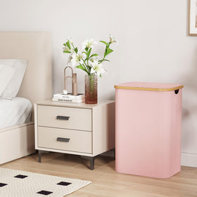 Lifewit bamboo handles on the laundry basket offer comfortable grip during carrying.