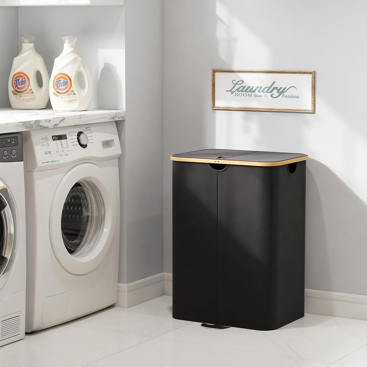 Lifewit odor-blocking lid design helps keep spaces fresh.