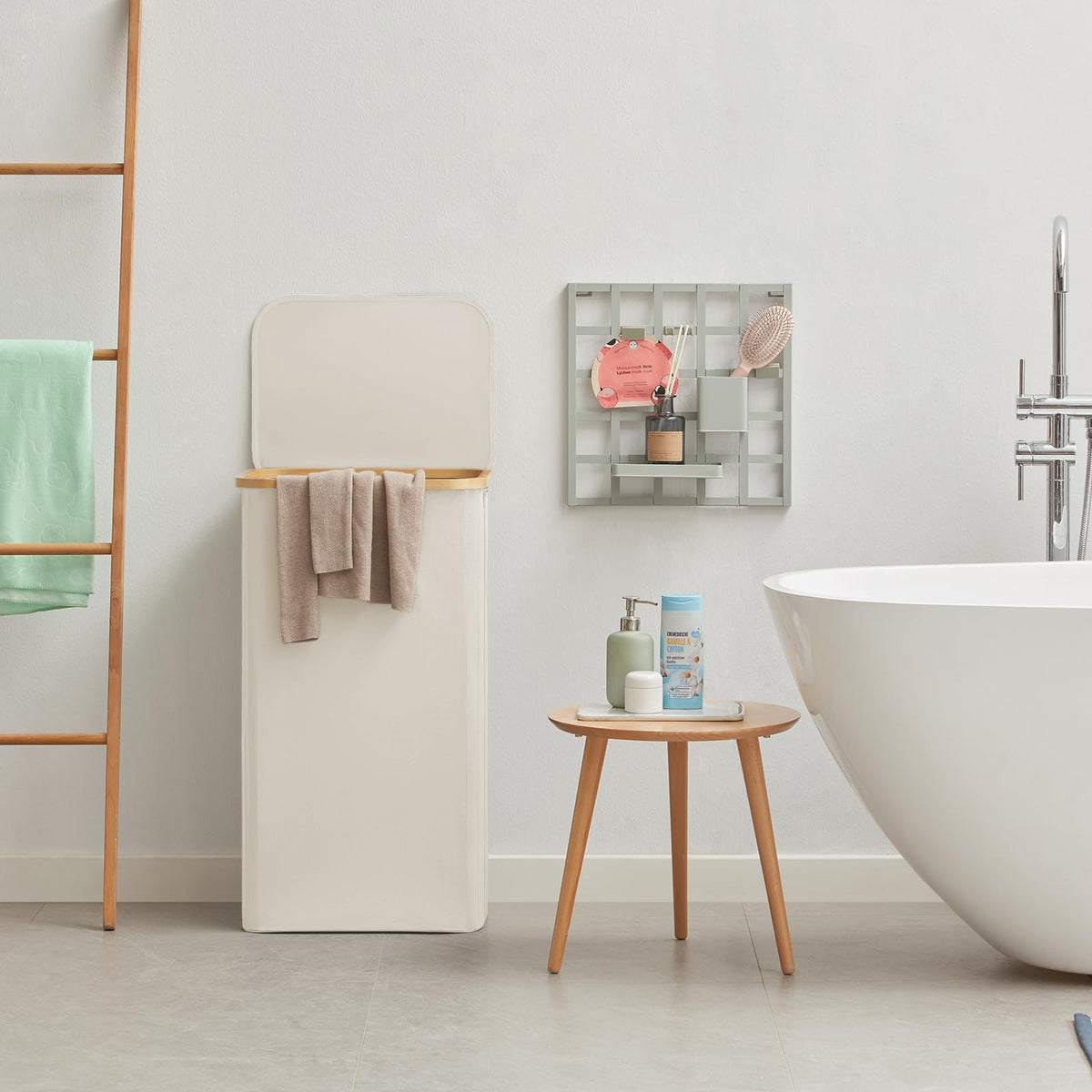 Lifewit lid helps control odors and keeps laundry out of sight.